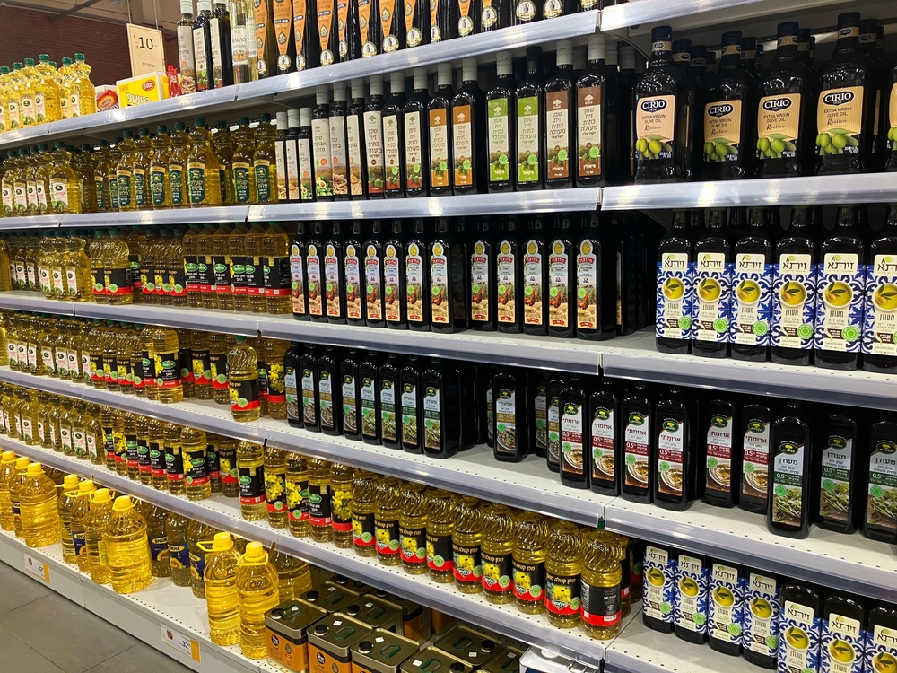 Israeli,Supermarket.,Showcase,With,A,Variety,Of,Sunflower,Oil,,Canola
